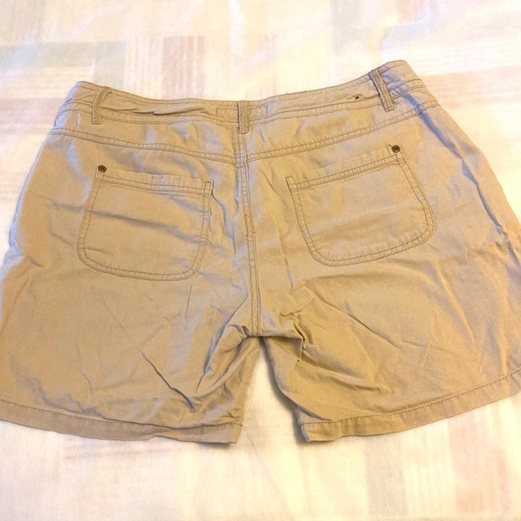 Cargo shorts 🩳 Linen & viscose fabric - Picture 7 of 11